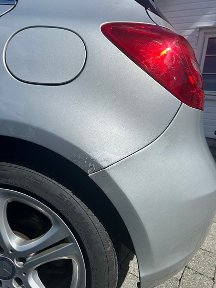 Mercedes-Benz A180 14 of 20