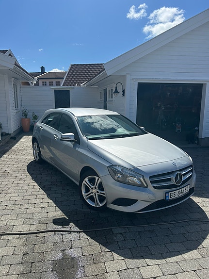 Mercedes-Benz A180 7 of 20