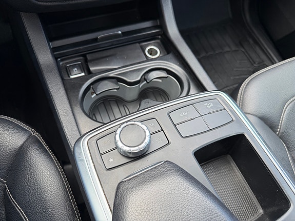 Mercedes-Benz GL350 24 of 24
