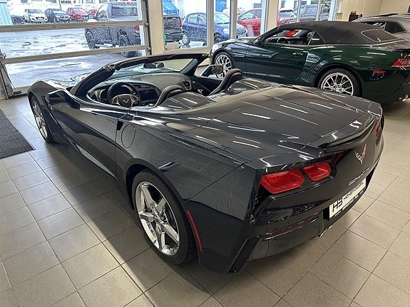 Chevrolet Corvette 5 of 21