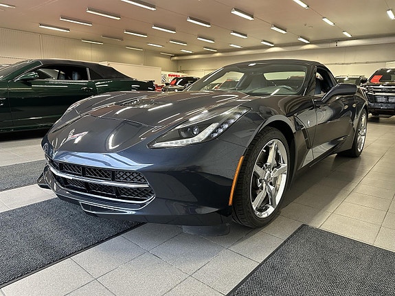 Chevrolet Corvette 8 of 21
