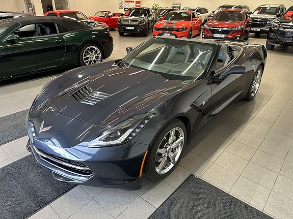 Chevrolet Corvette 14 of 21