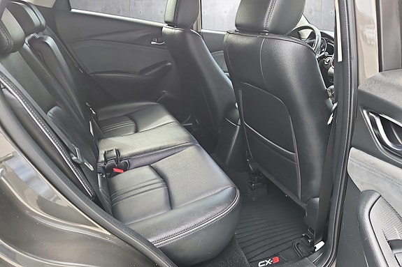 Mazda CX-3 12 of 23