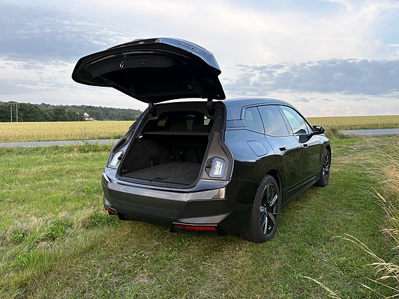 BMW iX 7 of 20