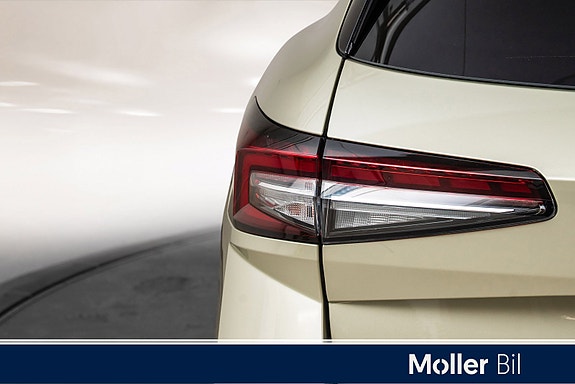 Skoda Superb 8 of 20