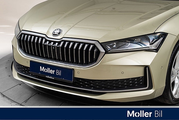 Skoda Superb 2 of 20