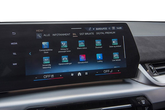 BMW iX2 25 of 30