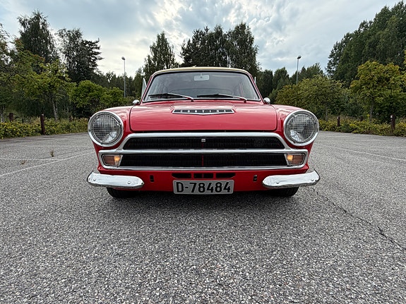 Ford Cortina 4 of 30
