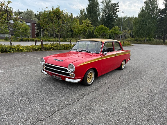 Ford Cortina 11 of 30