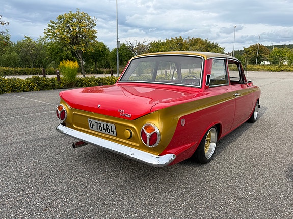 Ford Cortina 18 of 30