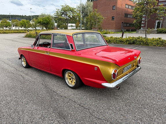Ford Cortina 21 of 30