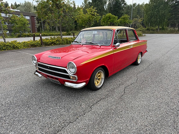 Ford Cortina 13 of 30