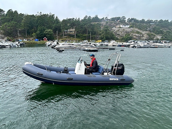 Strøken Brig Falcon 500 med Mercury 50 hk til salgs - Kun 11 timer og med henger 15 of 17