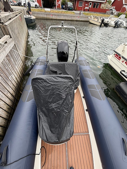 Strøken Brig Falcon 500 med Mercury 50 hk til salgs - Kun 11 timer og med henger 11 of 17