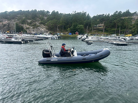 Strøken Brig Falcon 500 med Mercury 50 hk til salgs - Kun 11 timer og med henger 13 of 17