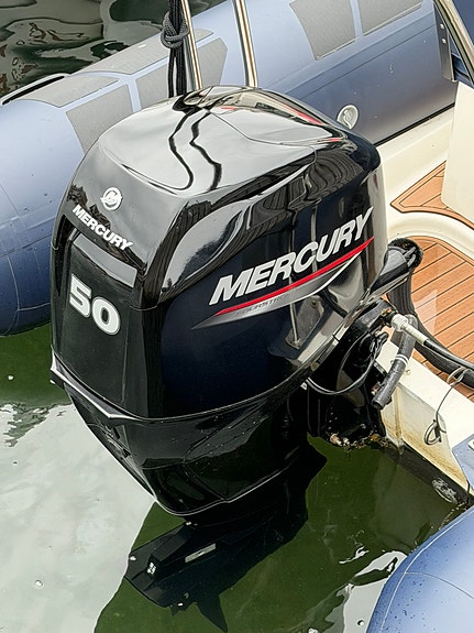 Strøken Brig Falcon 500 med Mercury 50 hk motor til salgs - Kun gått 11 timer! 5 of 5
