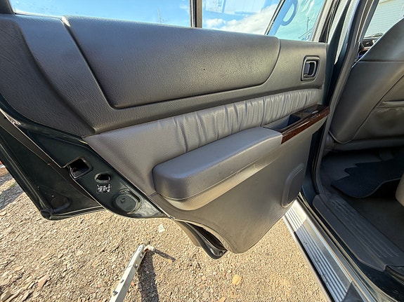 Nissan Patrol 25 of 30
