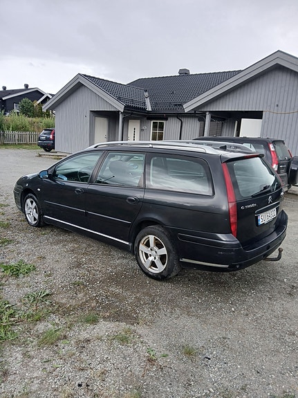 Citroen C5 4 of 5