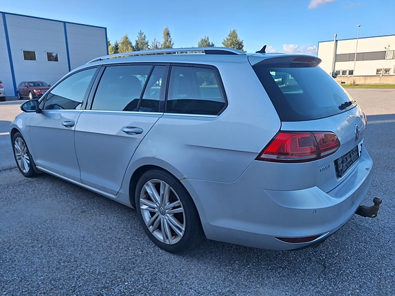 Volkswagen Golf VII 5 of 5