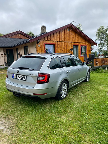 Skoda Octavia 6 of 18