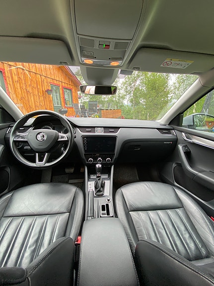 Skoda Octavia 10 of 18