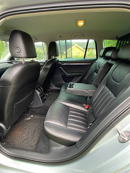 Skoda Octavia 11 of 18