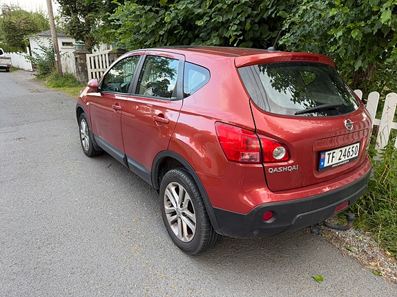 Nissan Qashqai 3 of 9