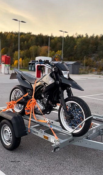 Yamaha WR 125 X 5 of 5