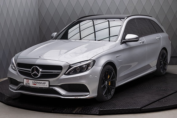 Mercedes-Benz 3 of 5