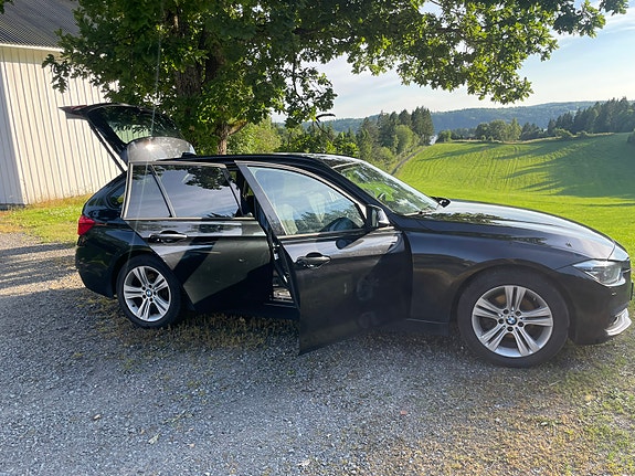 BMW 318i 6 of 30