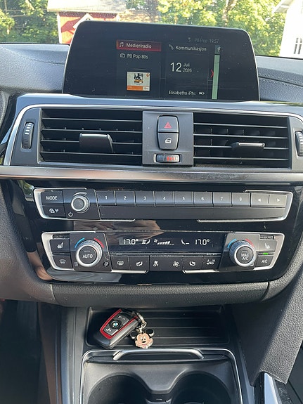 BMW 318i 27 of 30