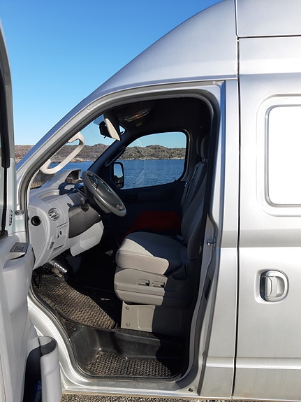 Maxus ev80 4 of 4