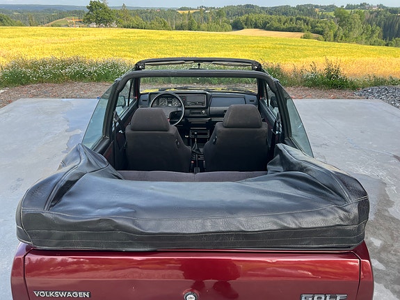Volkswagen Golf I 23 of 30