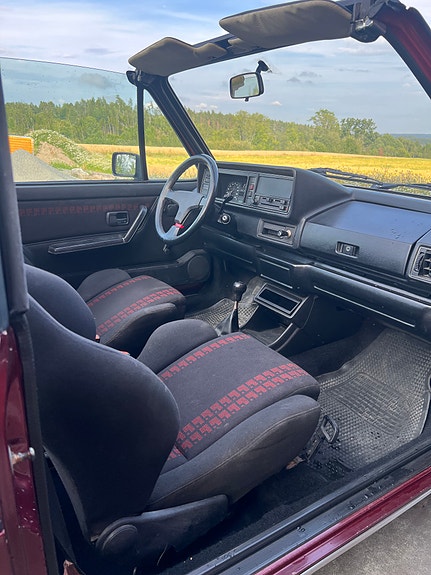 Volkswagen Golf I 27 of 30