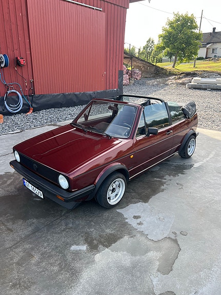 Volkswagen Golf I 13 of 30