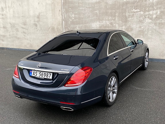 Mercedes-Benz S400 25 of 30