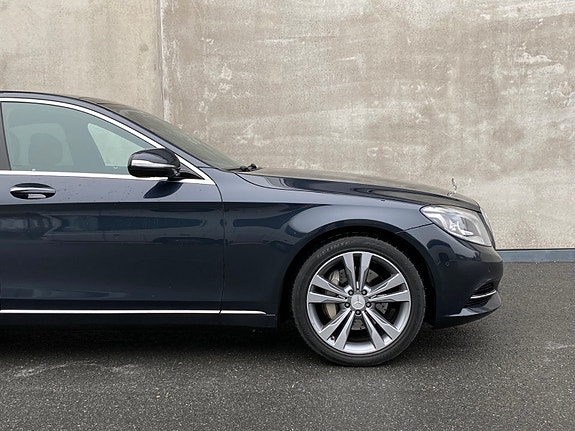 Mercedes-Benz S400 29 of 30