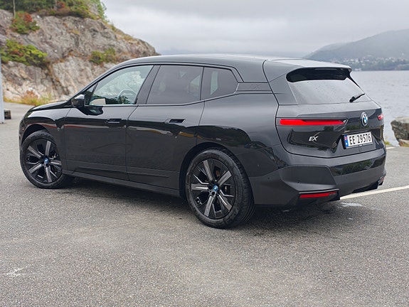 BMW iX 5 of 5