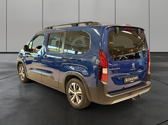 Peugeot e-Rifter 3 of 5