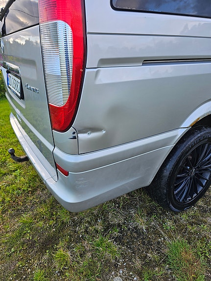 Mercedes-Benz Viano 5 of 5