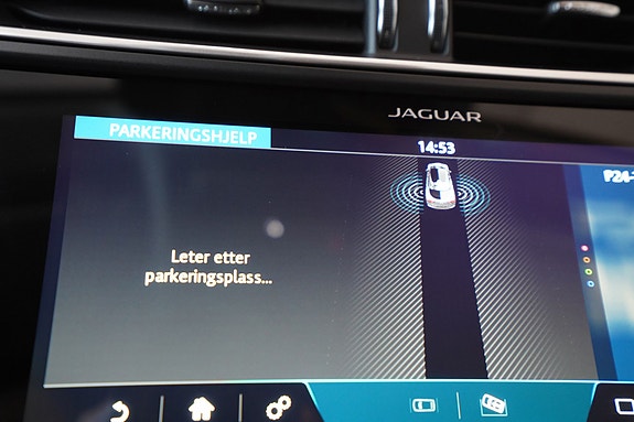 Parkeringsassistentguide med oversikt og brukervennlige instruksjoner.