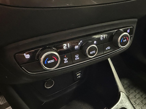 Opel Crossland X 23 of 30