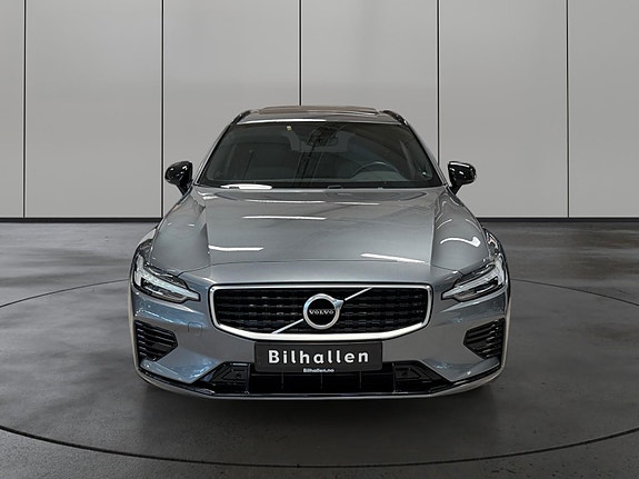 Volvo V60 8 of 30