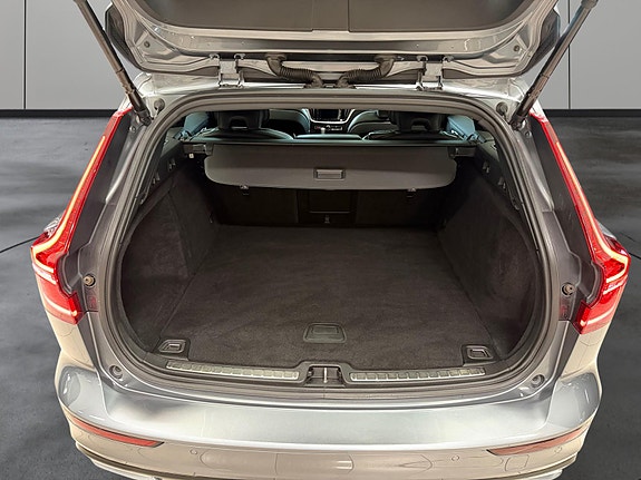 Volvo V60 28 of 30