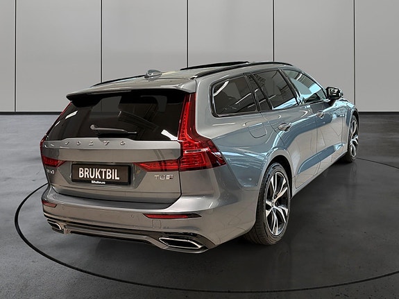 Volvo V60 5 of 30