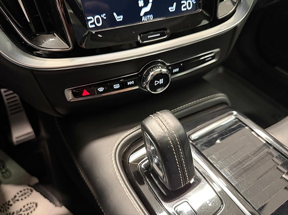 Volvo V60 24 of 30