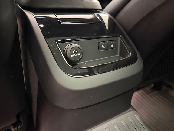 Volvo V60 27 of 30