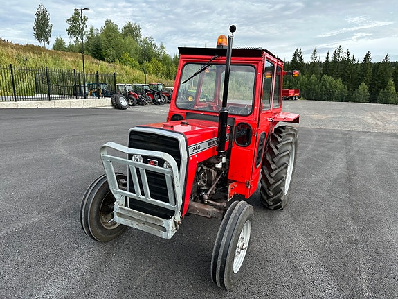 Massey Ferguson 240 28 of 30
