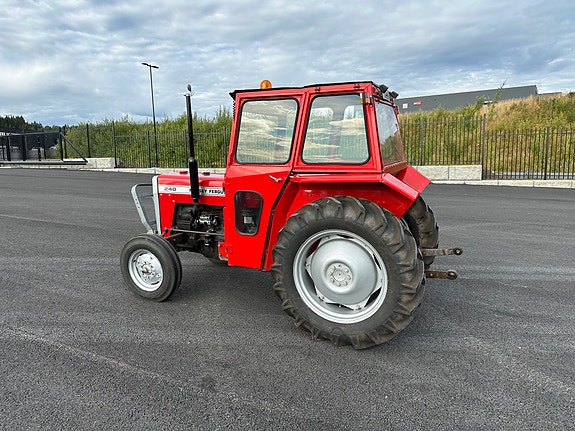 Massey Ferguson 240 13 of 30