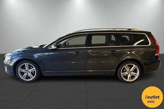 Volvo V70 2 of 5